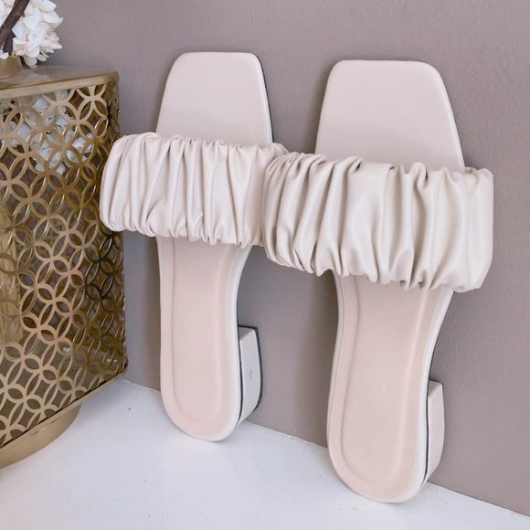 Scrunchie Style Summer Low heels Sandals (BRAND NEW) in Sand Color - Picture 2 of 2